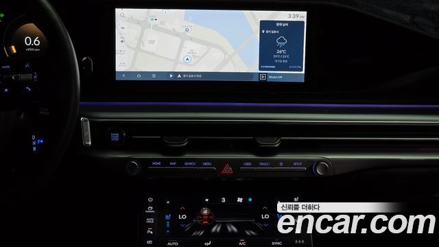 Hyundai Grandeur (GN7) 2,5 Gasoline 2WD Exclusive 2023 — фото 14