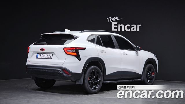Chevrolet Trax Crossover 1.2 Red Line 2025 — фото 2