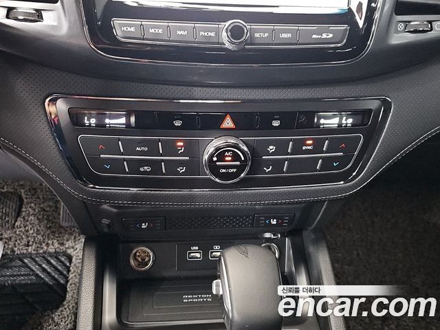 KG Mobility (SsangYong) Rexton Sports Khan Diesel 2.2 4WD Prestige 2022 — фото 18