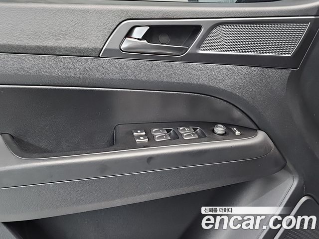 KG Mobility (SsangYong) Rexton Sports Khan Diesel 2.2 4WD Prestige 2022 — фото 21
