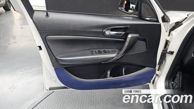 BMW 1 Series (F20) 118d Urban Pack1 5Dr 2014 — фото 24