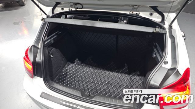 BMW 1 Series (F20) 118d Urban Pack1 5Dr 2014 — фото 30