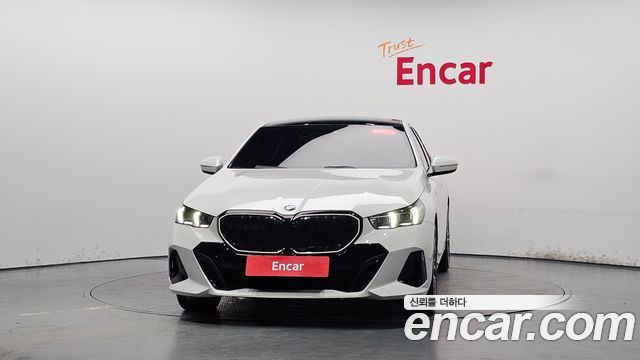 BMW 5 Series (G60) 520i M Sport 2025 — фото 3