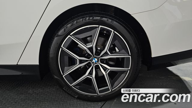 BMW 5 Series (G60) 520i M Sport 2025 — фото 21