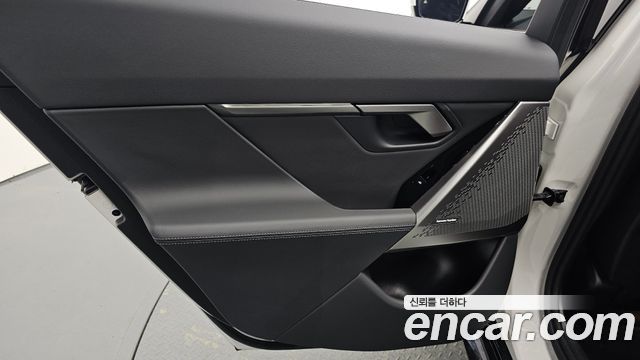 BMW 5 Series (G60) 520i M Sport 2025 — фото 25