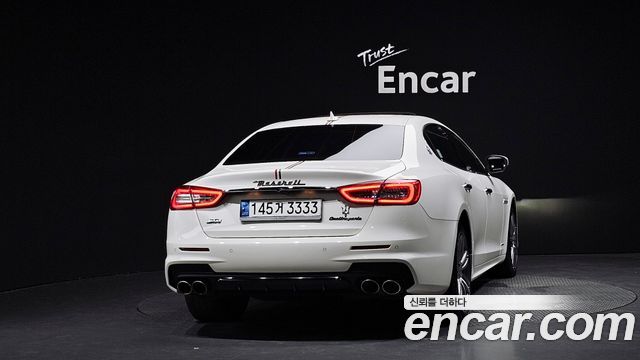 Maserati Quattroporte S Q4 3.0 V6 Gransport 2018 — фото 4