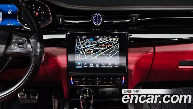 Maserati Quattroporte S Q4 3.0 V6 Gransport 2018 — фото 18