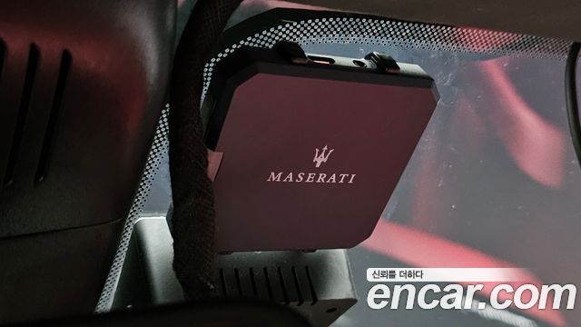 Maserati Quattroporte S Q4 3.0 V6 Gransport 2018 — фото 35