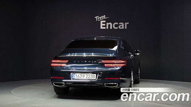 Genesis G80 (RG3) Gasoline 2.5 Turbo AWD 2022 — фото 4