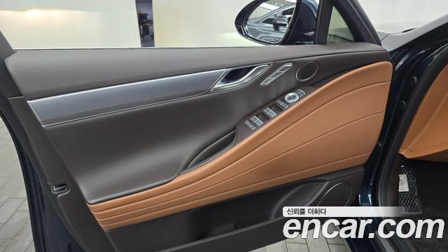 Genesis G80 (RG3) Gasoline 2.5 Turbo AWD 2022 — фото 24