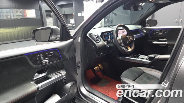 Mercedes-Benz GLB-Class (X247) AMG GLB35 4MATIC 2021 — фото 10