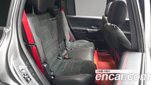 Mercedes-Benz GLB-Class (X247) AMG GLB35 4MATIC 2021 — фото 11