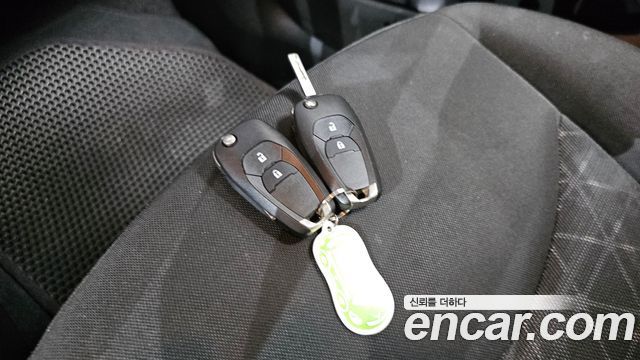 Chevrolet Spark Van 2019 — фото 15