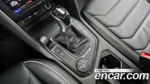 Volkswagen Tiguan (II) 2.0 TDI 4Motion Prestige 2021 — фото 9