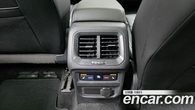 Volkswagen Tiguan (II) 2.0 TDI 4Motion Prestige 2021 — фото 18