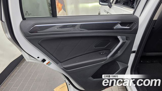 Volkswagen Tiguan (II) 2.0 TDI 4Motion Prestige 2021 — фото 25