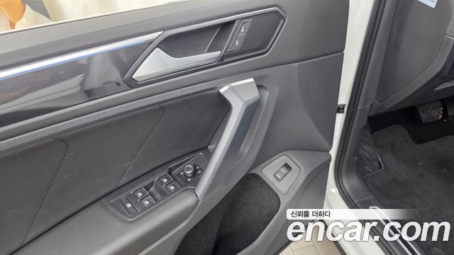 Volkswagen Tiguan (II) 2.0 TDI 4Motion Prestige 2021 — фото 27