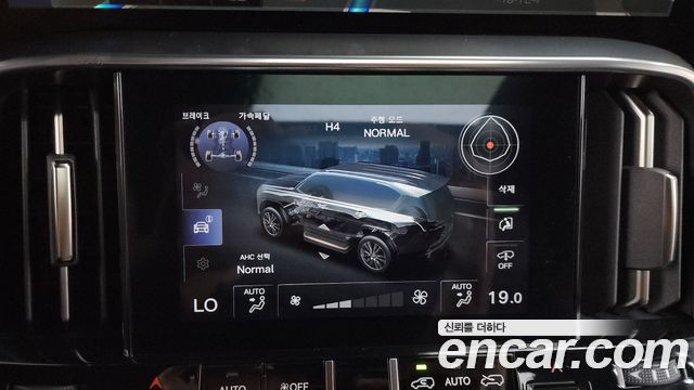 Lexus LX (IV) 700h Luxury 2025 — фото 34
