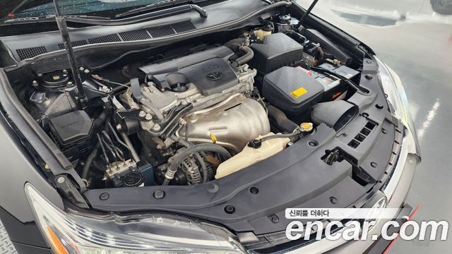Toyota Camry 2.5 XLE 2015 — фото 6