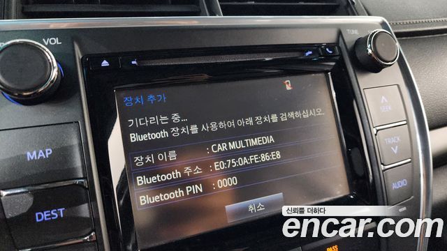 Toyota Camry 2.5 XLE 2015 — фото 16