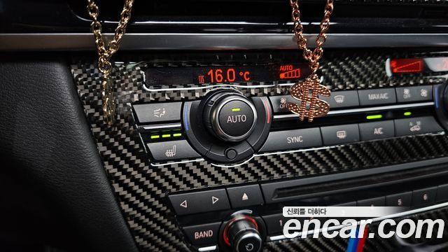BMW X6 (F16) xDrive 30d 2016 — фото 17