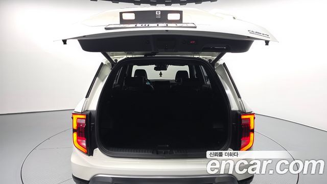 KG Mobility (SsangYong) Torres HEV 1.5 2WD T7 2026 — фото 20