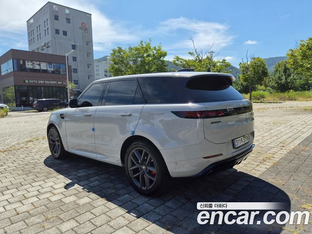 Land Rover Range Rover Sport (III) D300 HSE Dynamic 2023 — фото 6