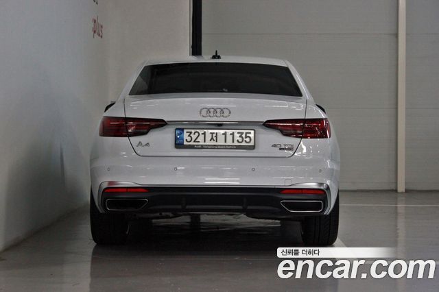Audi A4 (B9) 40 TDI Quattro Premium 2022 — фото 4