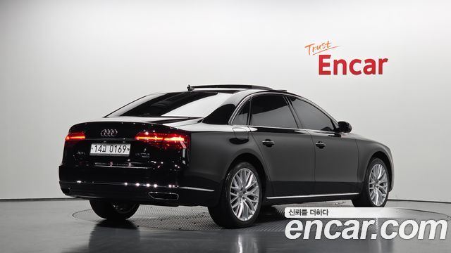 Audi A8 50 TDI Quattro Design LWB D4 2016 — фото 2