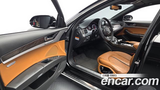 Audi A8 50 TDI Quattro Design LWB D4 2016 — фото 10