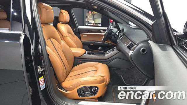 Audi A8 50 TDI Quattro Design LWB D4 2016 — фото 11