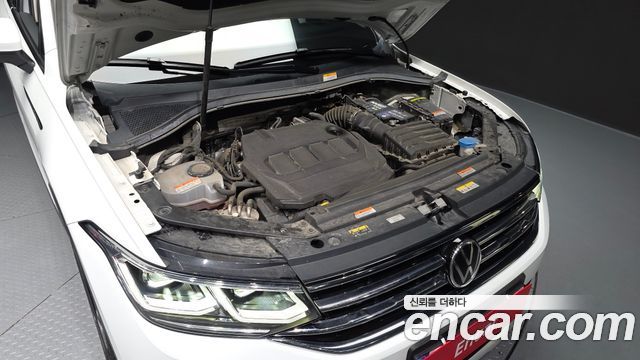 Volkswagen Tiguan (II) 2.0 TDI 4Motion Prestige 2022 — фото 6
