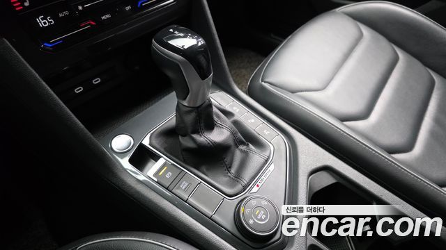 Volkswagen Tiguan (II) 2.0 TDI 4Motion Prestige 2022 — фото 9