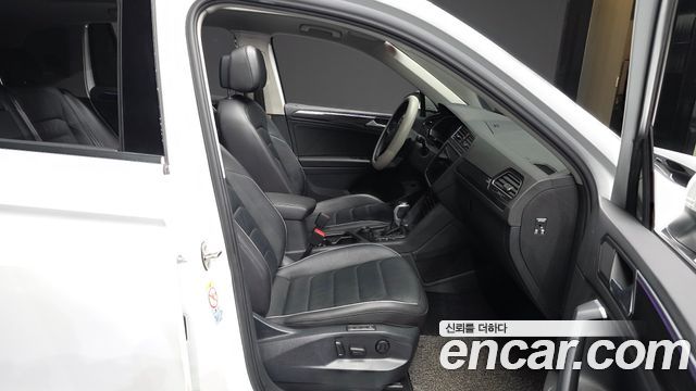 Volkswagen Tiguan (II) 2.0 TDI 4Motion Prestige 2022 — фото 11
