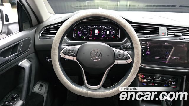 Volkswagen Tiguan (II) 2.0 TDI 4Motion Prestige 2022 — фото 13