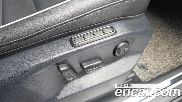 Volkswagen Tiguan (II) 2.0 TDI 4Motion Prestige 2022 — фото 28