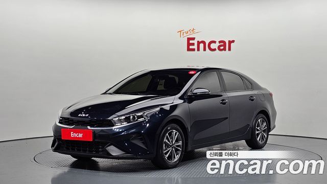 Kia K3 (II) 1.6 Prestige 2023 — фото 1