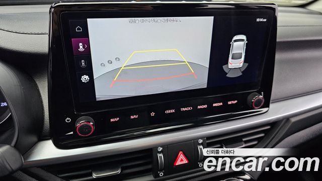 Kia K3 (II) 1.6 Prestige 2023 — фото 15