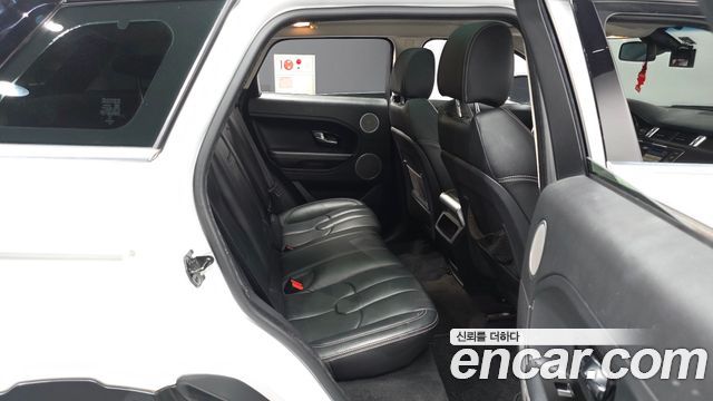 Land Rover Range Rover Evoque 2.0 Si4 Prestige 2013 — фото 12