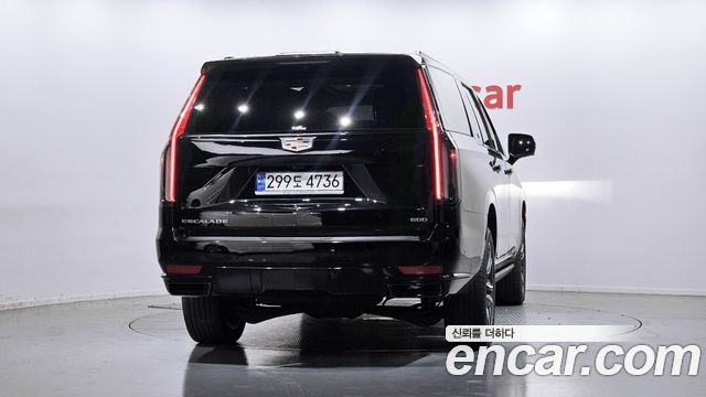 Cadillac Escalade (V) 6.2 ESV ESV Sports Platinum 2023 — фото 4