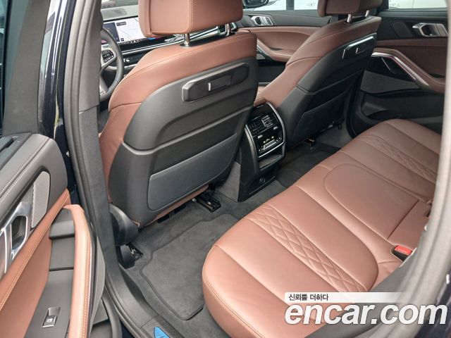 BMW X6 (G06) xDrive30d M Sport 2025 — фото 16