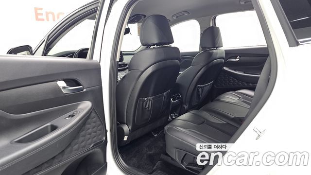 Hyundai Santa Fe HEV 1.6 4WD Exclusive 2022 — фото 11
