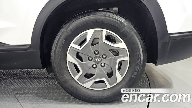 Hyundai Santa Fe HEV 1.6 4WD Exclusive 2022 — фото 21