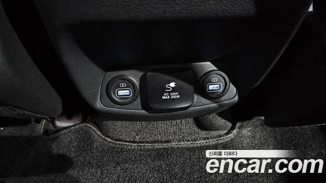 Hyundai Santa Fe HEV 1.6 4WD Exclusive 2022 — фото 31
