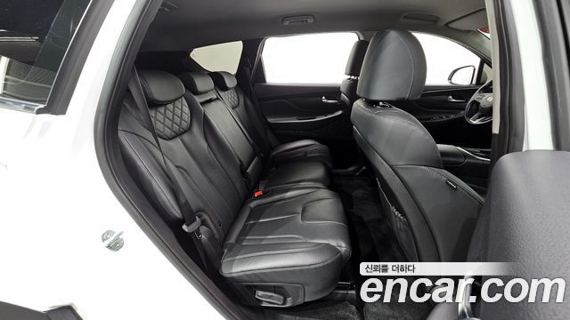 Hyundai Santa Fe HEV 1.6 4WD Exclusive 2022 — фото 32