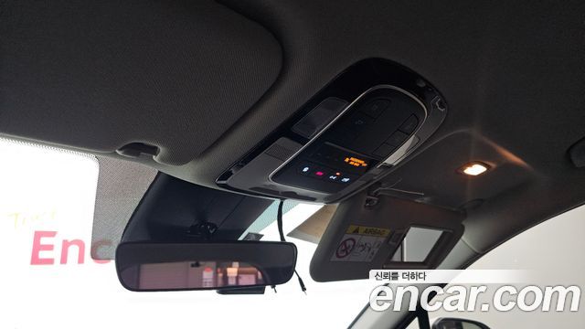 Hyundai Santa Fe HEV 1.6 4WD Exclusive 2022 — фото 33