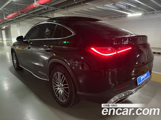 Mercedes-Benz GLC-Class (X254) GLC300 4MATIC Avnatgarde Coupe 2025 — фото 2