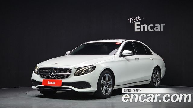 Mercedes-Benz E-Class (W213) E300 Avantgarde 2019 — фото 1