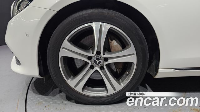 Mercedes-Benz E-Class (W213) E300 Avantgarde 2019 — фото 5