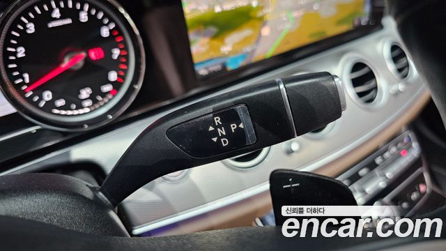 Mercedes-Benz E-Class (W213) E300 Avantgarde 2019 — фото 9